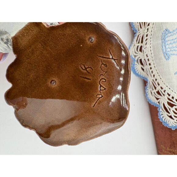 Darling Vintage Ceramic Rabbit and Tree Stump Candle Holder - Picture 6 of 6